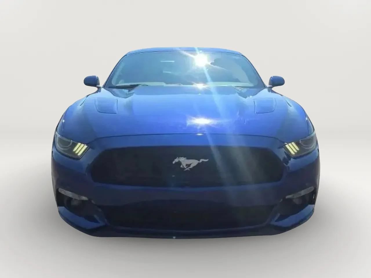 Used 2016 Ford Mustang GT RWD image 4