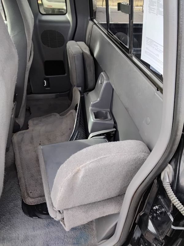 Used 2002 Ford Ranger XLT image 15