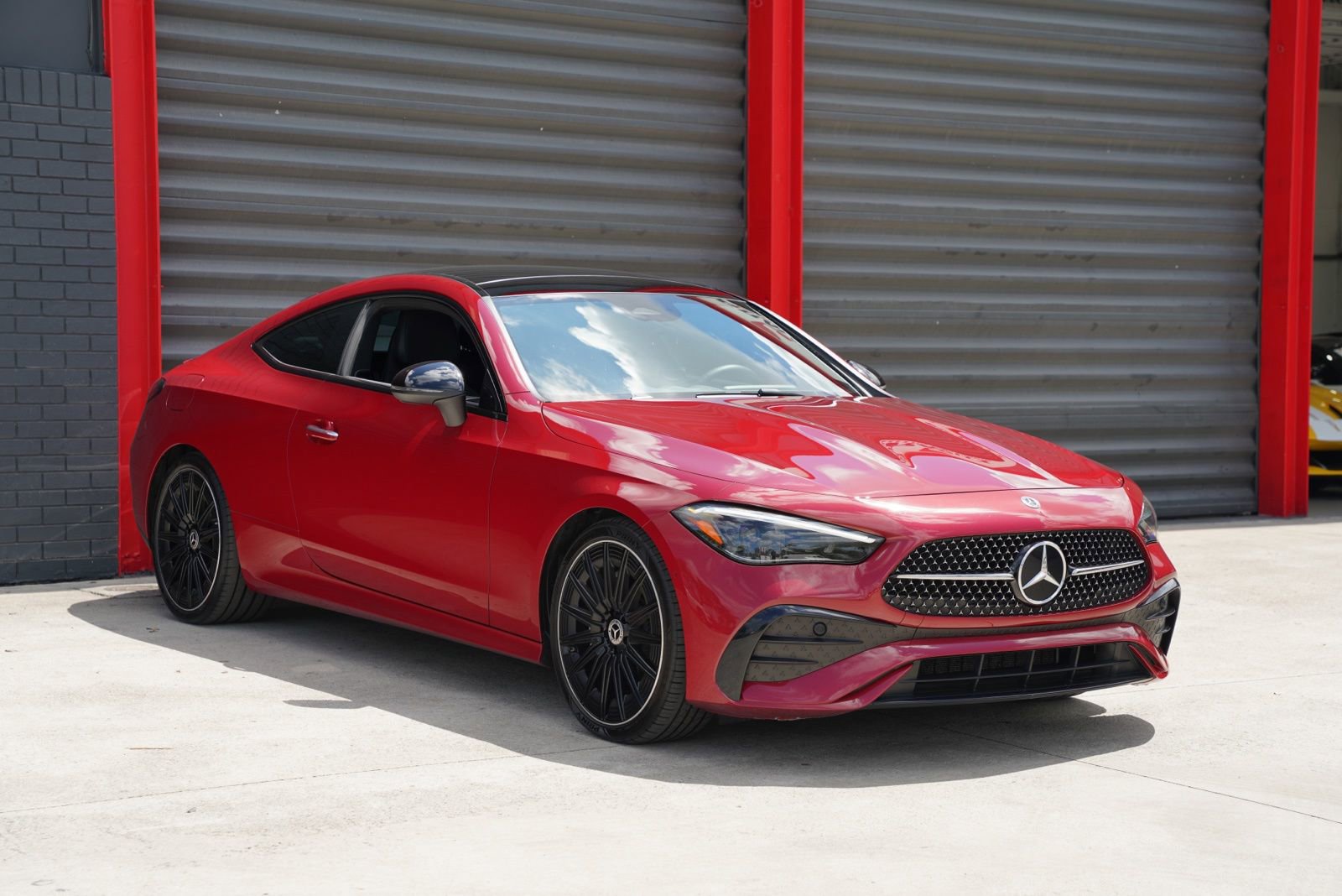 Used 2024 Mercedes-Benz CLE 300 4MATIC Coupe image 5