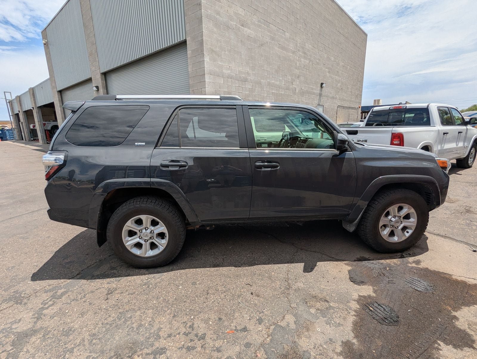 Used 2024 Toyota 4Runner SR5 RWD image 3