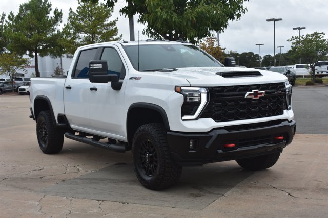 New 2026 Chevrolet Silverado 2500 ZR2 w/ LPO, Dark Essentials Package AWD/4WD image 3