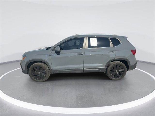 Used 2024 Volkswagen Taos SEL image 5