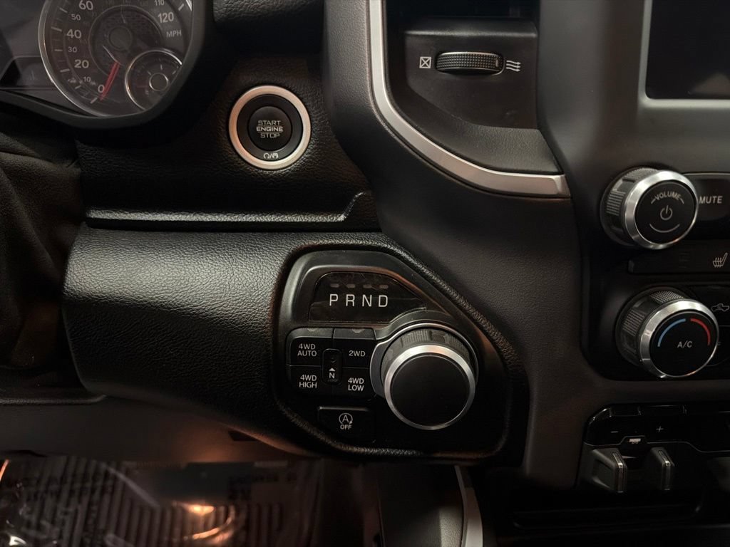 Used 2022 RAM 1500 Big Horn AWD/4WD image 25