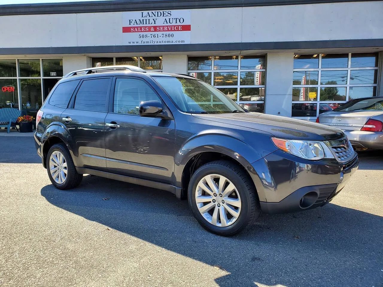 Used 2013 Subaru Forester 2.5X Limited AWD/4WD image 30