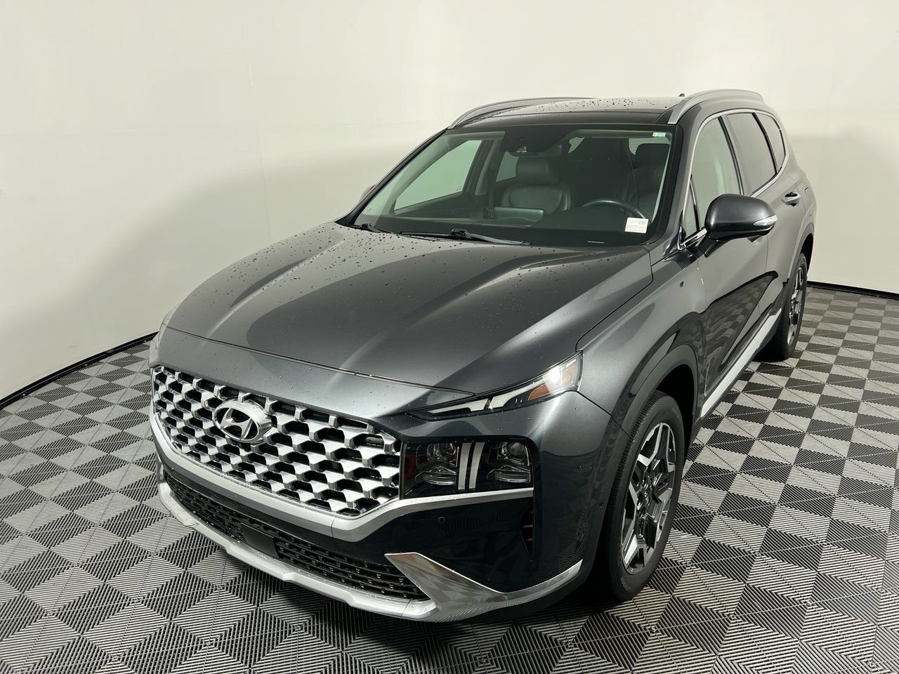 Used 2022 Hyundai Santa Fe Limited w/ Cargo Package FWD image 7