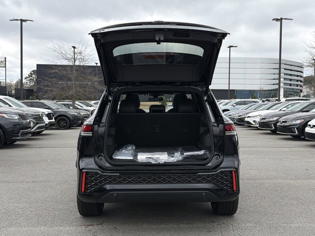 New 2026 Volkswagen Tiguan SE R-Line image 15