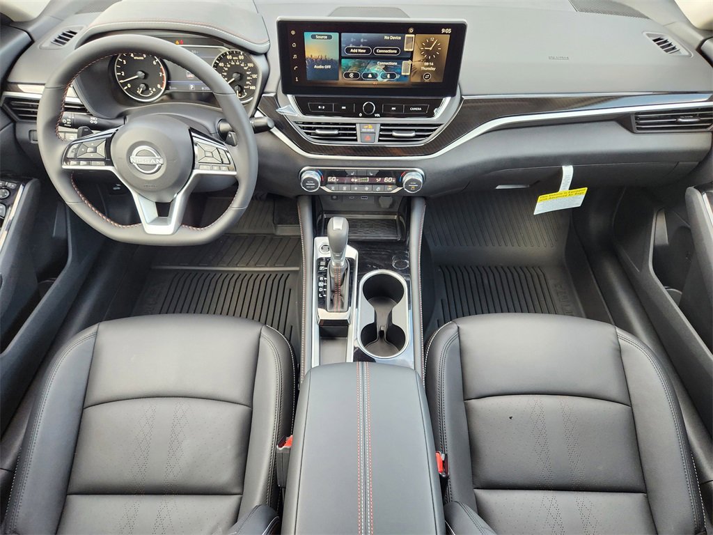New 2025 Nissan Altima 2.5 SR w/ SR Premium Package image 20