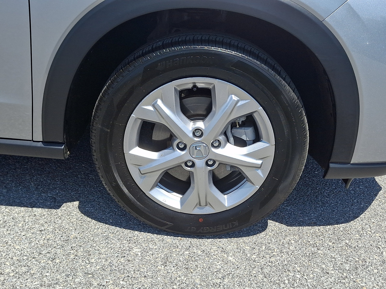 Used 2025 Honda HR-V LX image 8