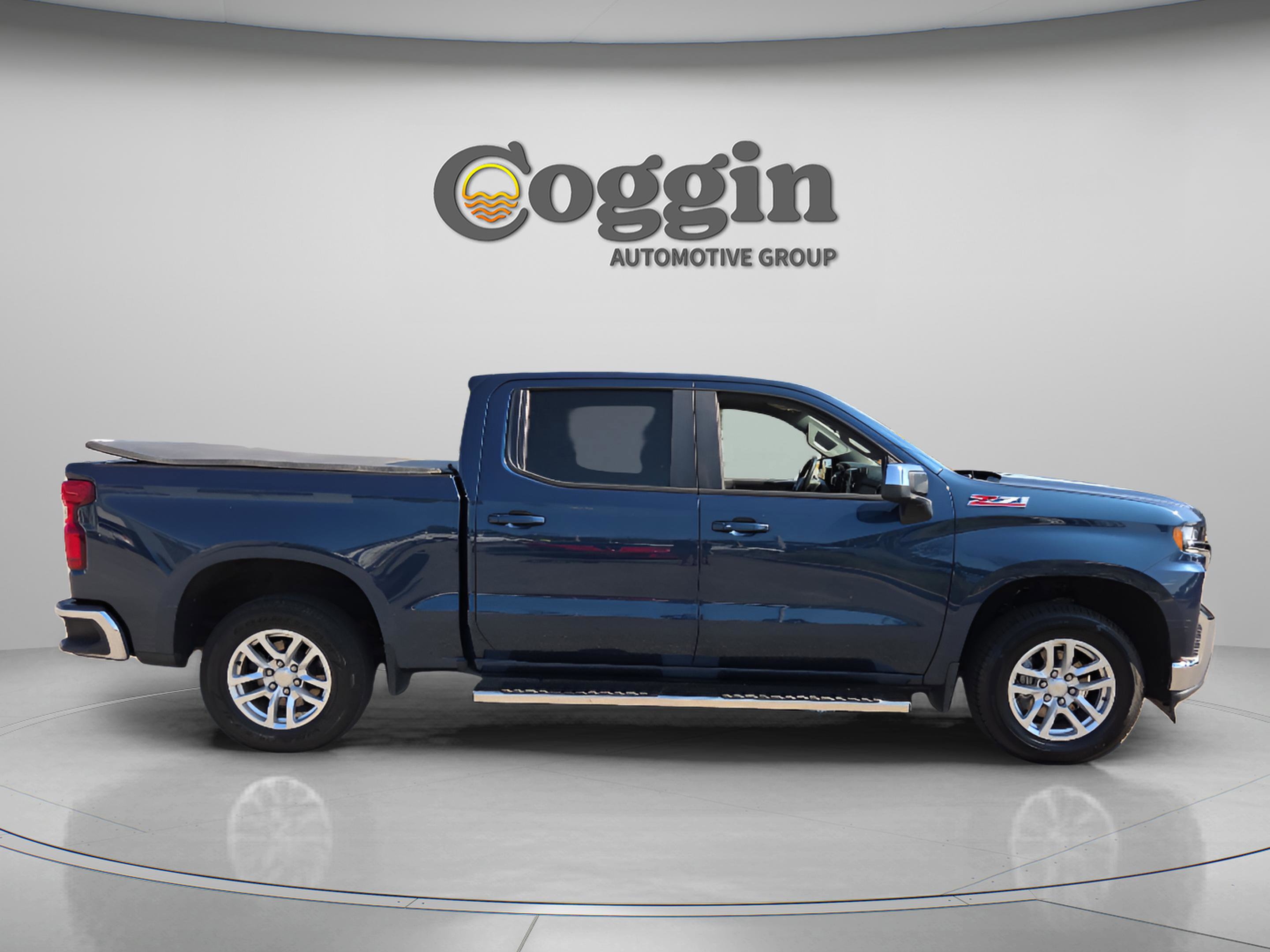 Certified 2021 Chevrolet Silverado 1500 LT w/ Z71 Off-Road Package AWD/4WD image 6