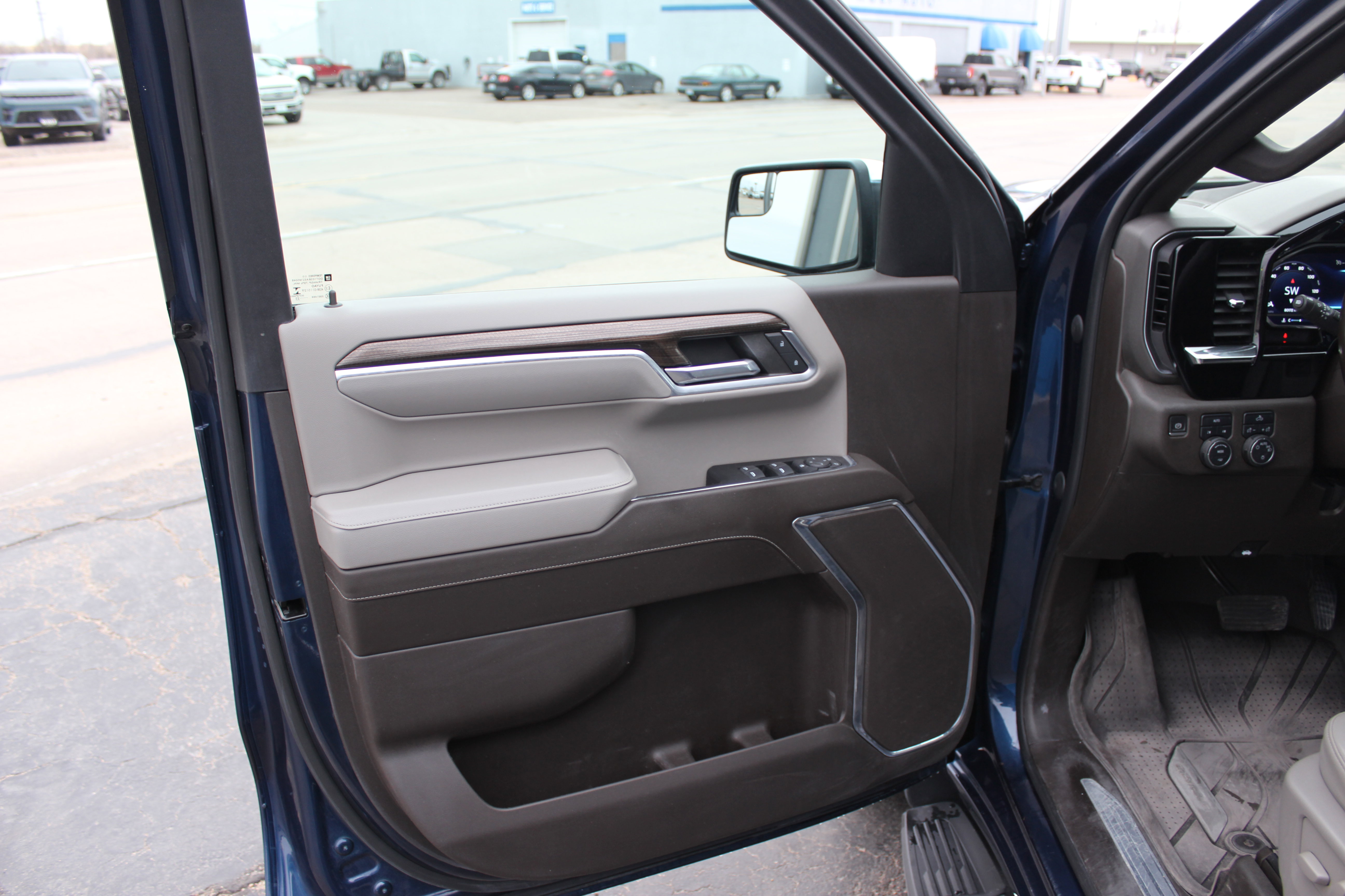 Used 2023 Chevrolet Silverado 1500 LT w/ All Star Edition Plus image 18