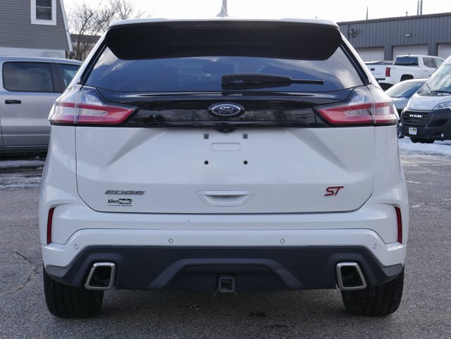 Used 2020 Ford Edge ST w/ Equipment Group 401A image 5