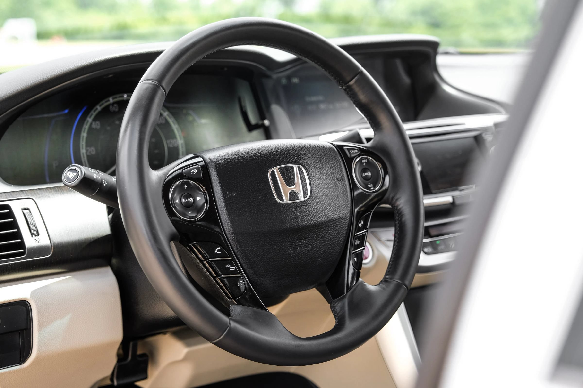 Used 2015 Honda Accord EX-L image 18