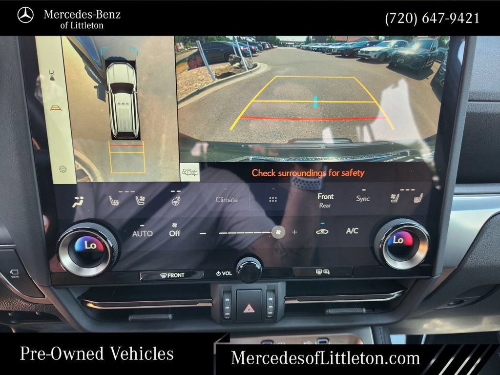 Used 2024 Lexus GX 550 w/ Accessory Package (31) AWD/4WD image 17