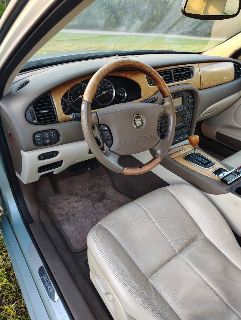 Used 2006 Jaguar S-TYPE 4.2 image 17