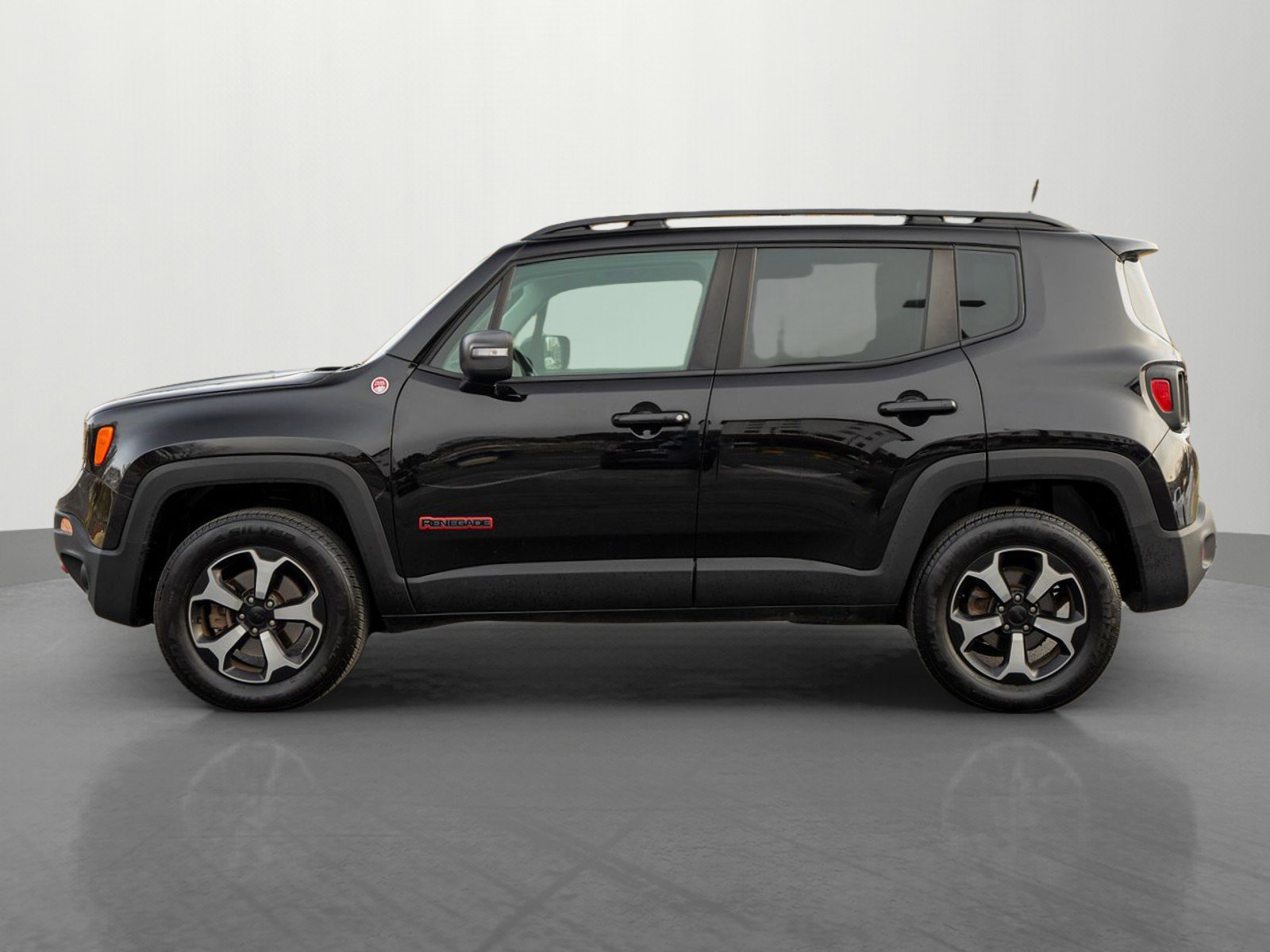Used 2020 Jeep Renegade Trailhawk w/ Cold Weather Group AWD/4WD image 4