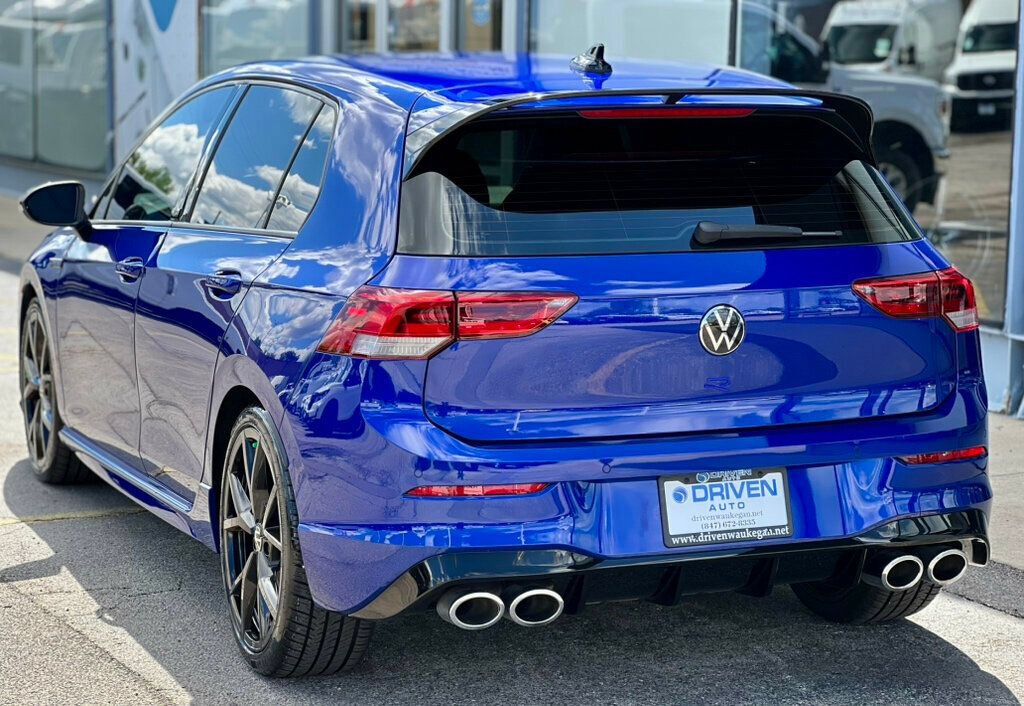 Used 2023 Volkswagen Golf 20th Anniversary Edition AWD/4WD image 31