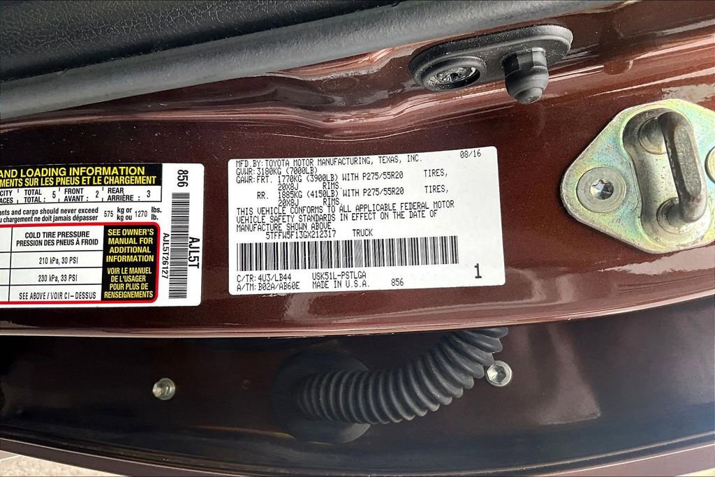 Used 2016 Toyota Tundra Limited w/ Limited Premium Package RWD image 36