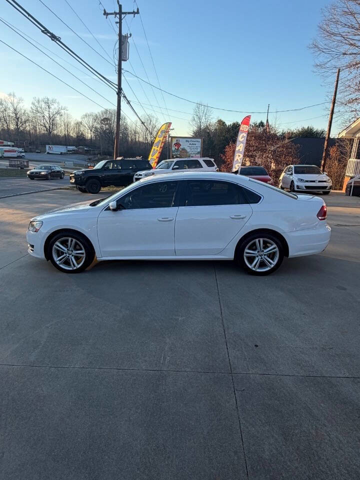 Used 2015 Volkswagen Passat TDI SE image 3