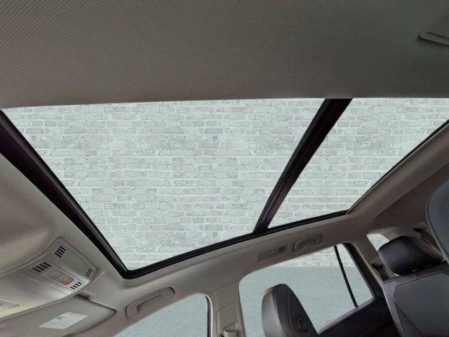 Certified 2024 Volkswagen Tiguan Wolfsburg Edition FWD image 22