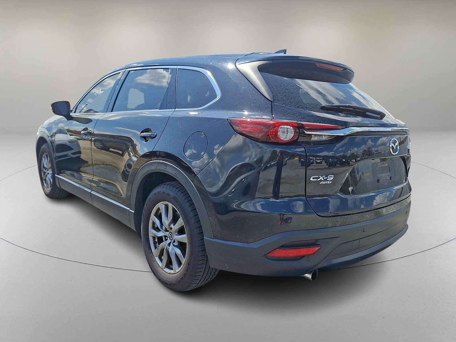 Used 2019 MAZDA CX-9 Touring w/ Touring Premium Package image 5