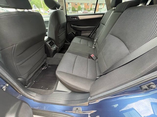 Used 2019 Subaru Outback 2.5i Premium AWD/4WD image 26
