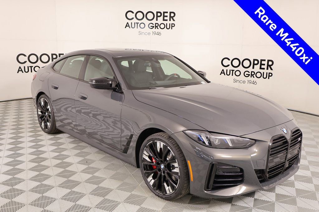 New 2026 BMW 440i xDrive w/ Premium Package