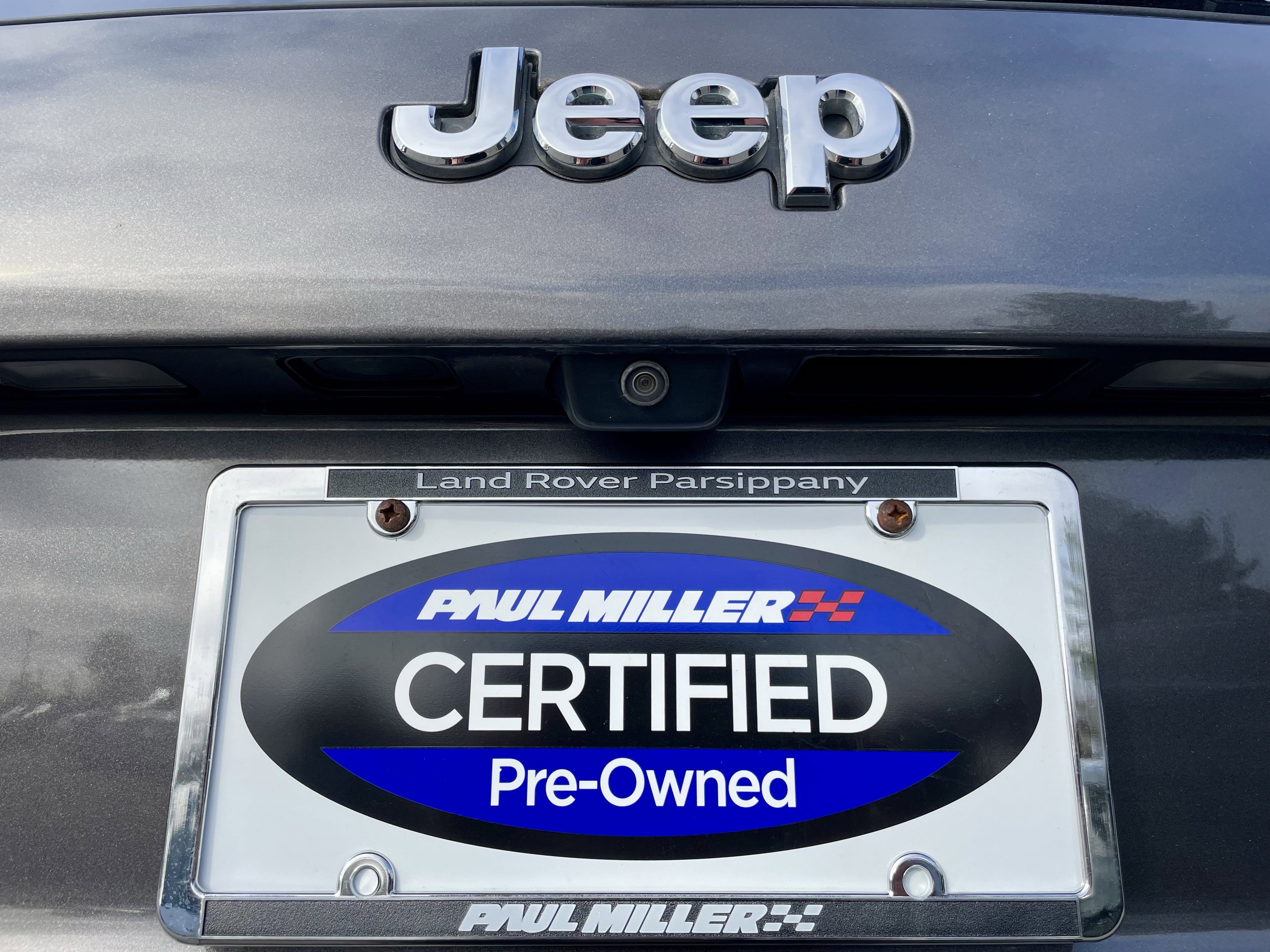 Used 2019 Jeep Cherokee Limited image 39