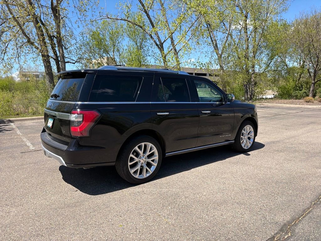 Used 2019 Ford Expedition Platinum AWD/4WD image 19