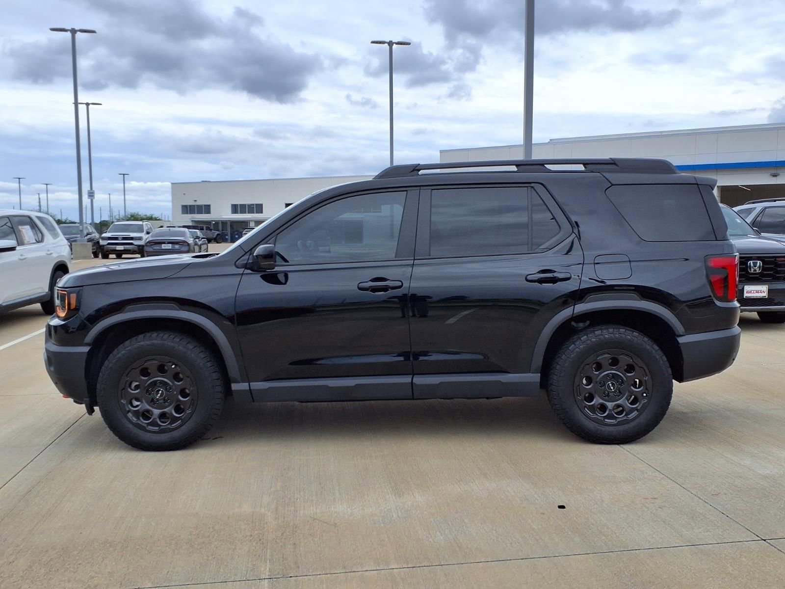 Used 2026 Honda Passport TrailSport image 3