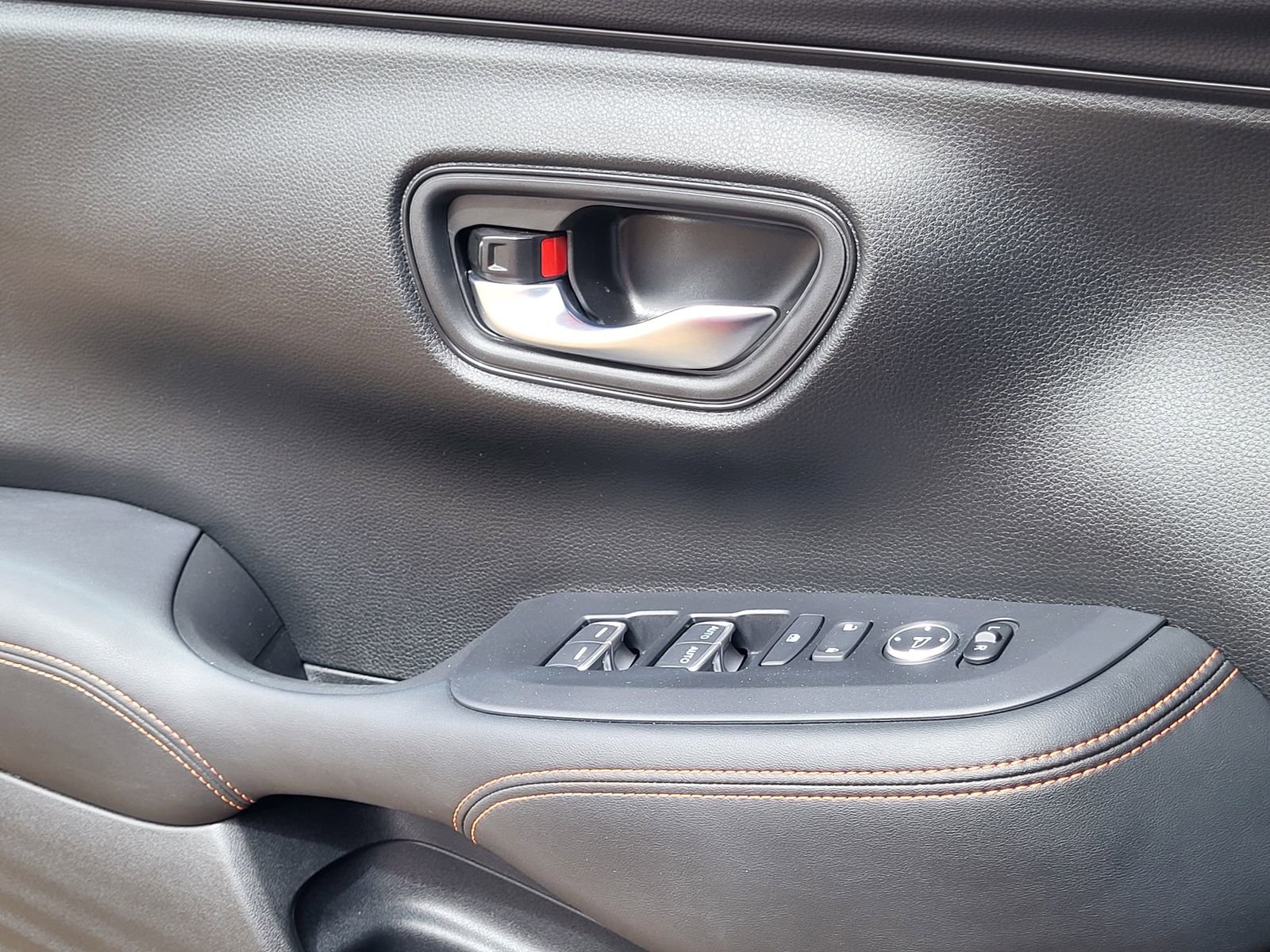 Used 2024 Honda HR-V Sport image 19