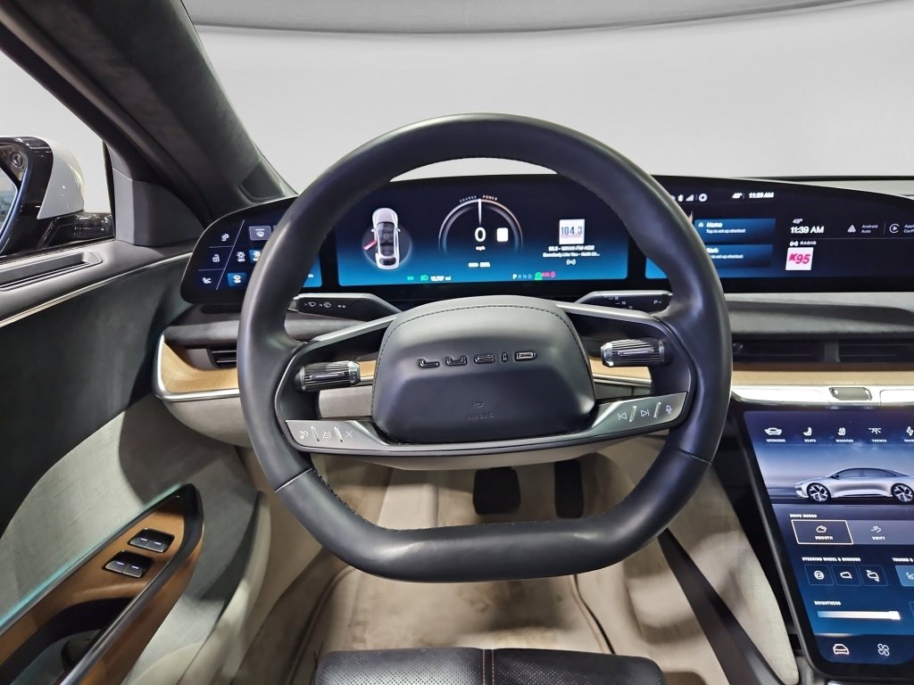 Used 2023 Lucid Air Grand Touring image 7