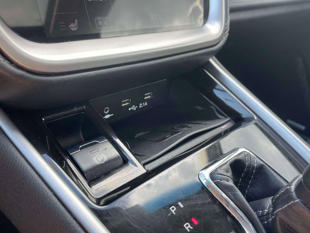 Used 2020 Subaru Outback Limited image 30