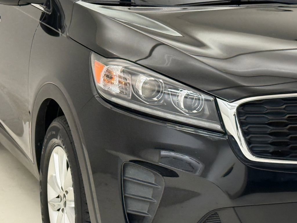 Used 2020 Kia Sorento LX FWD image 5