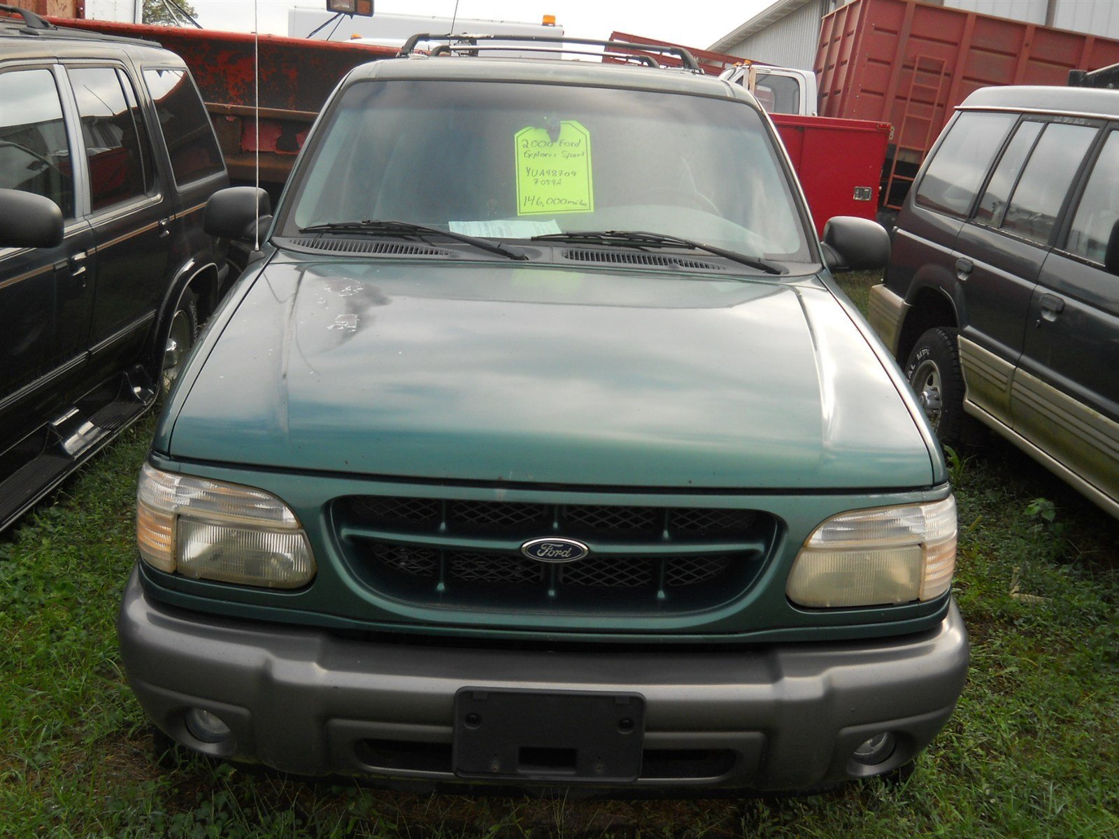 Used 2000 Ford Explorer Sport AWD/4WD image 2