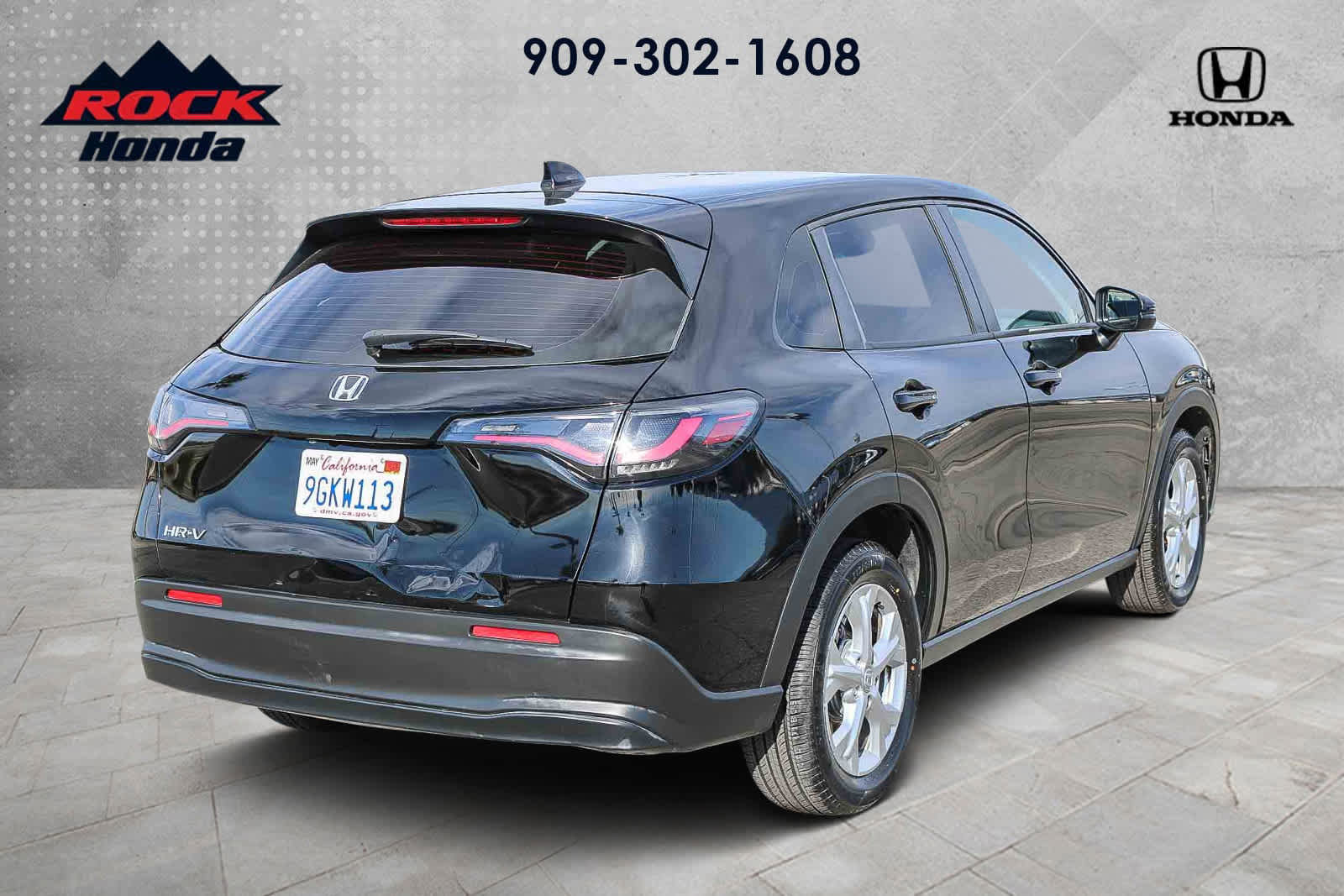 Certified 2023 Honda HR-V LX image 4