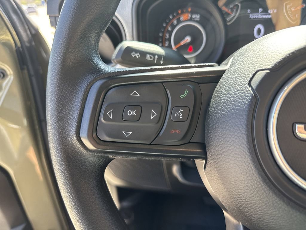 Used 2025 Jeep Wrangler Sport image 16