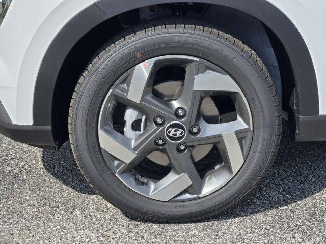 New 2026 Hyundai Venue SEL FWD image 8