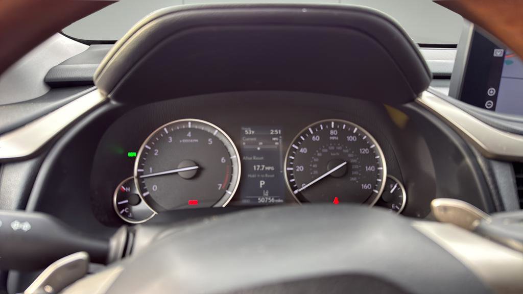 Used 2020 Lexus RX 350L Premium image 17