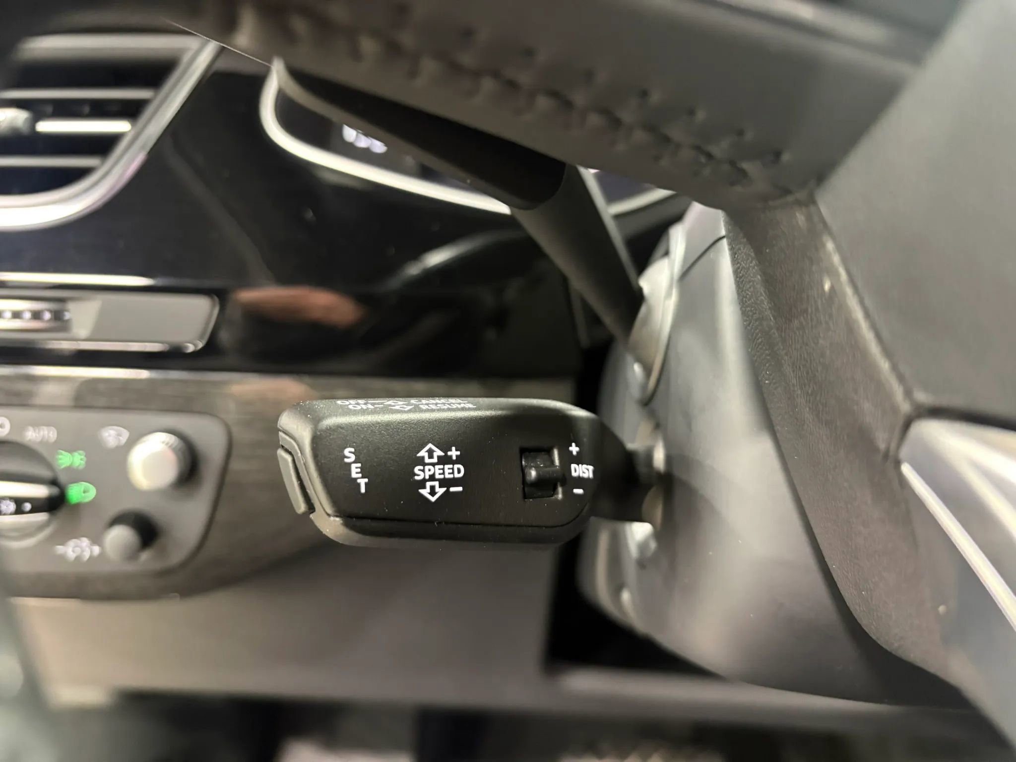 Used 2017 Audi Q7 3.0T Prestige w/ Prestige Package AWD/4WD image 13