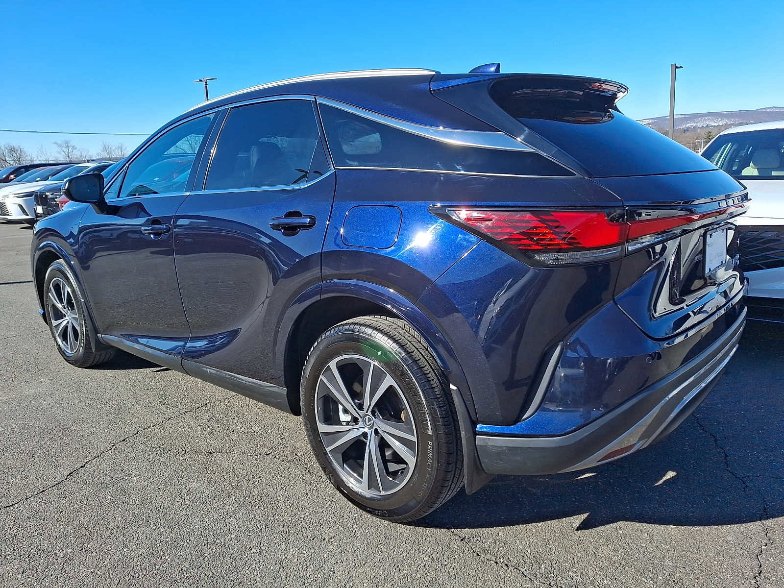 Used 2024 Lexus RX 350 Premium w/ Accessory Package (Z1) image 5