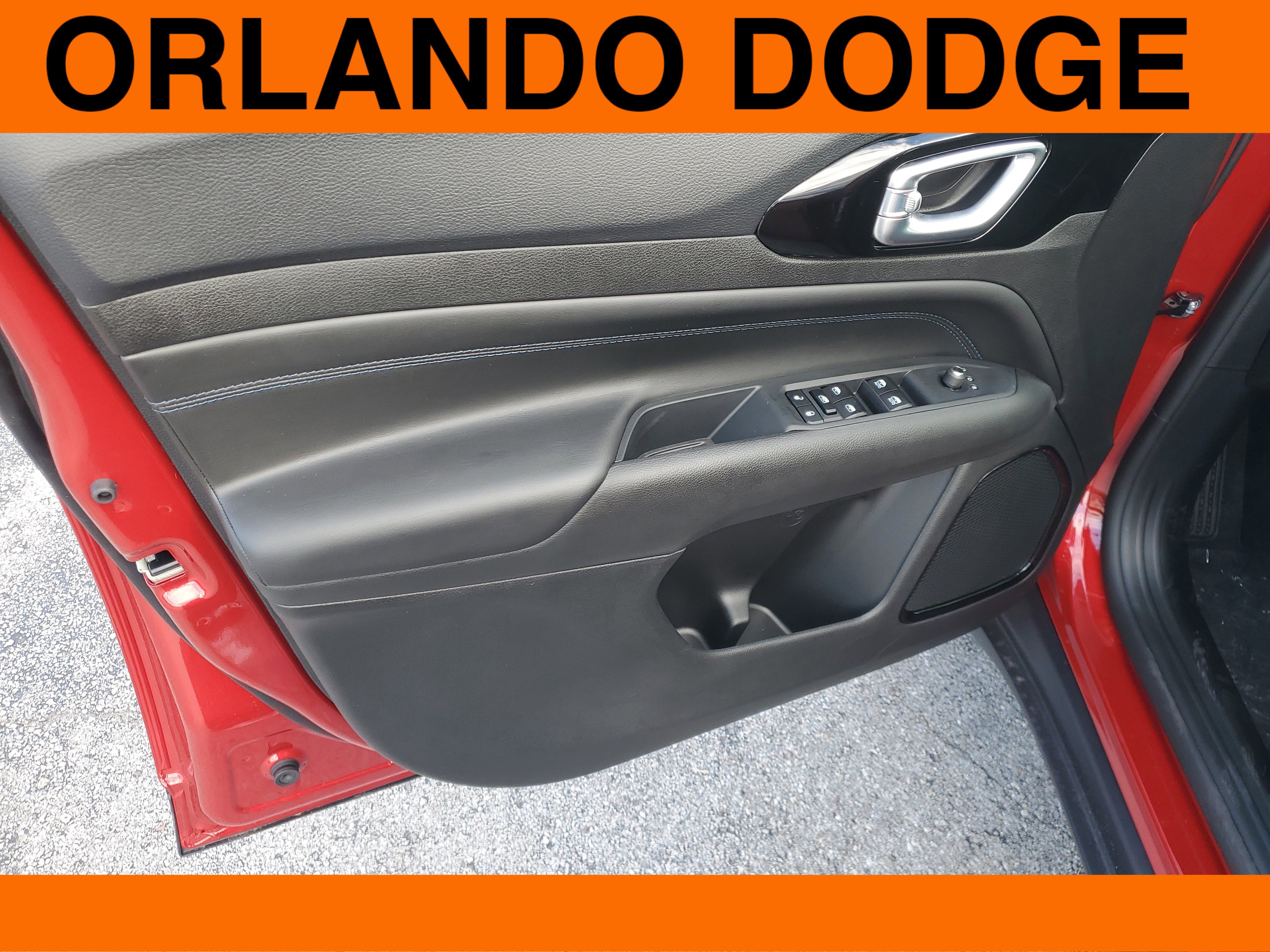 New 2026 Jeep Compass Latitude image 14