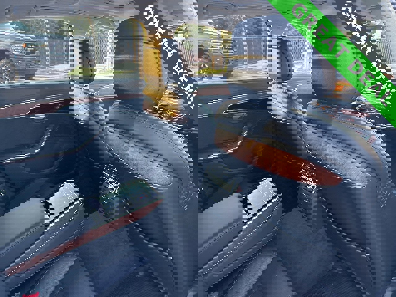 Used 2019 Audi A8 L 3.0T w/ Luxury Package image 11