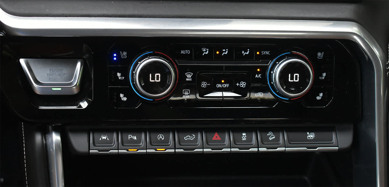 Used 2022 GMC Sierra 1500 Denali Ultimate AWD/4WD image 23