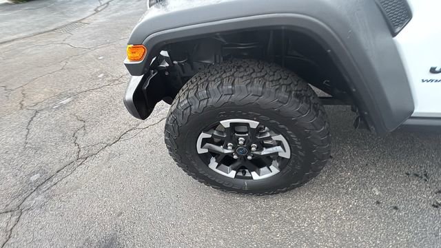 Used 2025 Jeep Wrangler Unlimited Rubicon 4xe w/ Convenience Group AWD/4WD image 36