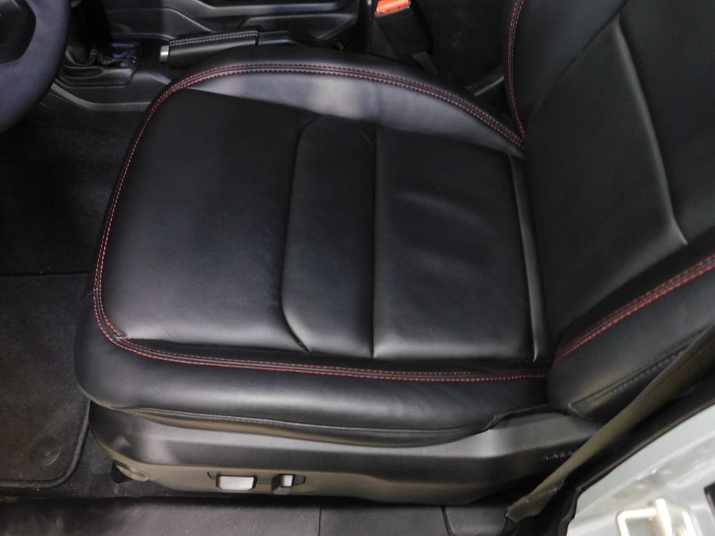 Used 2024 Jeep Wrangler Unlimited Rubicon AWD/4WD image 31