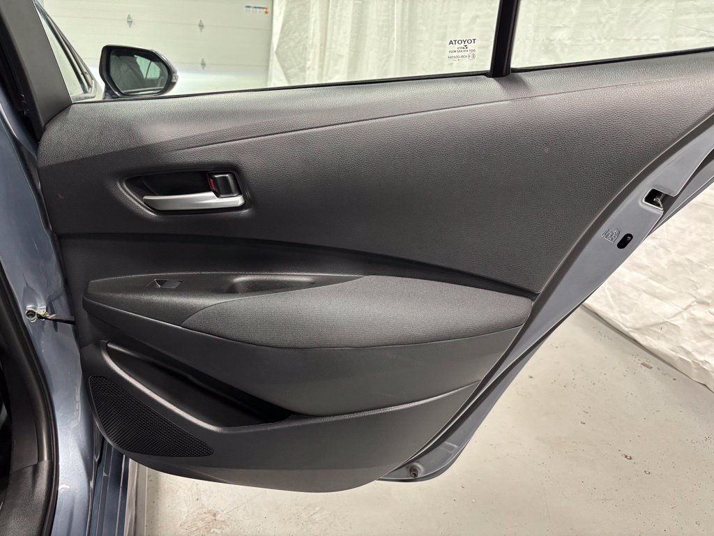 Used 2026 Toyota Corolla SE FWD image 49