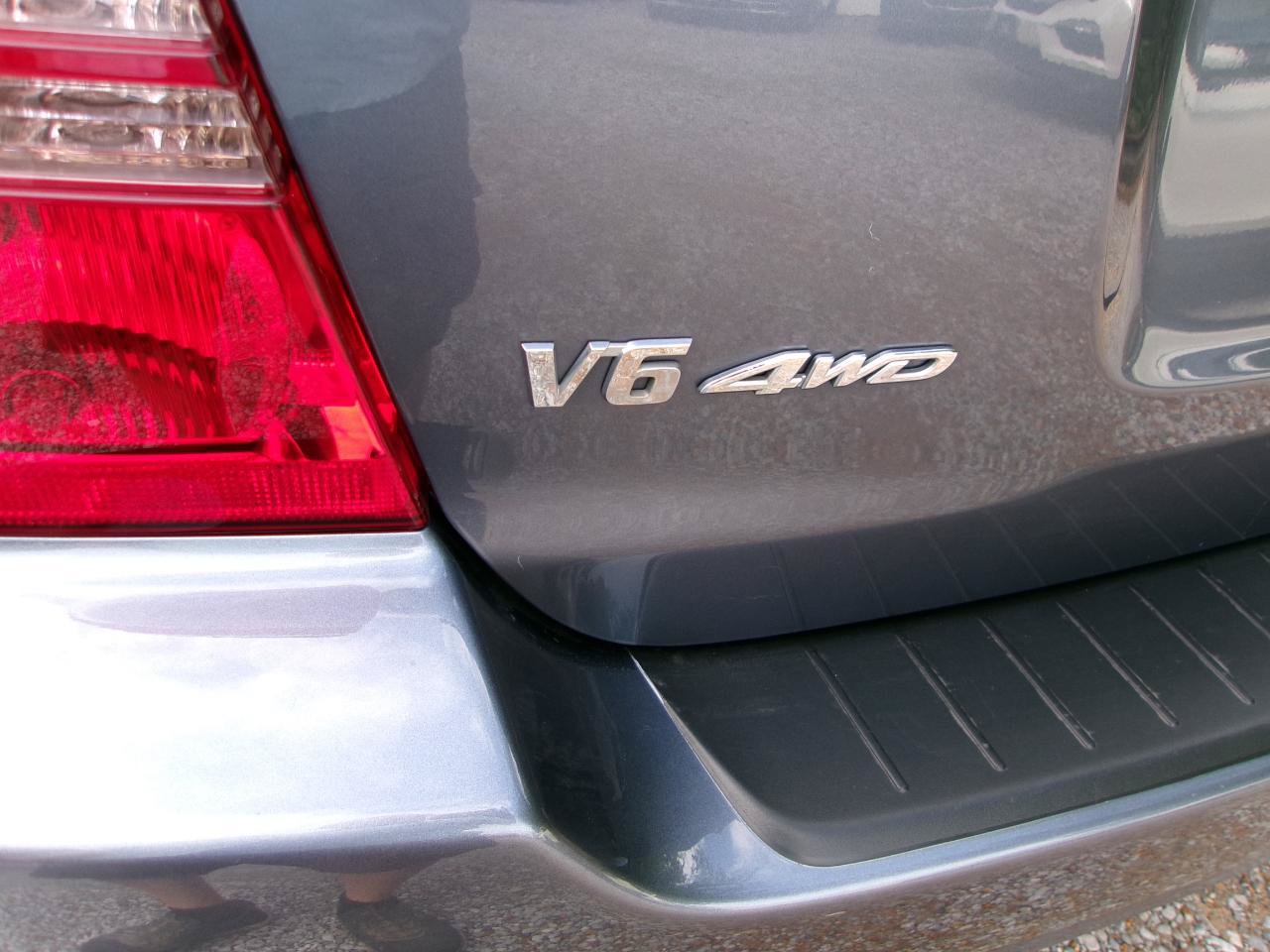 Used 2003 Toyota Highlander 4WD V6 image 7
