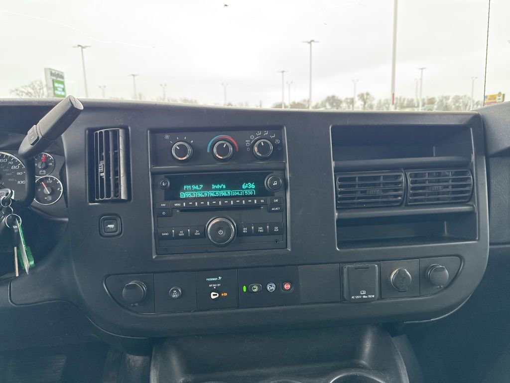 Used 2021 Chevrolet Express 2500 w/ Driver Convenience Package image 12