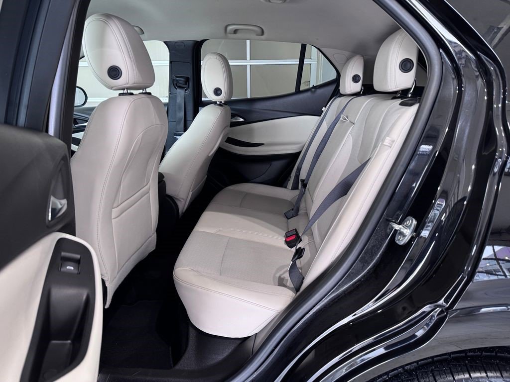 Certified 2021 Buick Encore GX Select w/ Sport Touring Package image 8