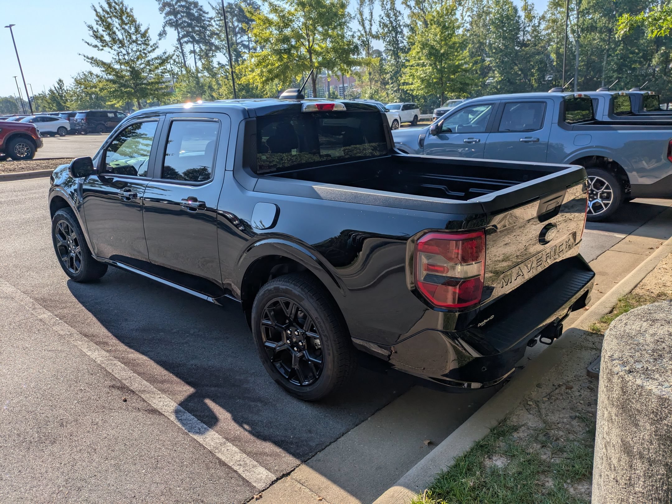 New 2026 Ford Maverick Lobo AWD/4WD image 6